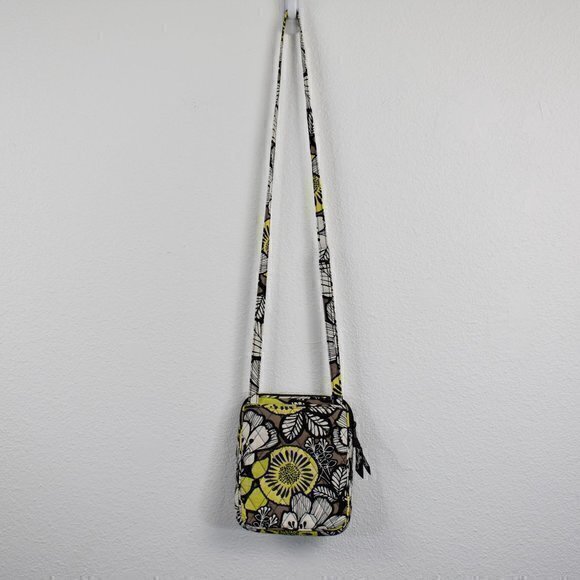 Vera Bradley Crossbody Multi bag Baroque Pattern Gently Used Condition has flaws - Picture 2 of 9